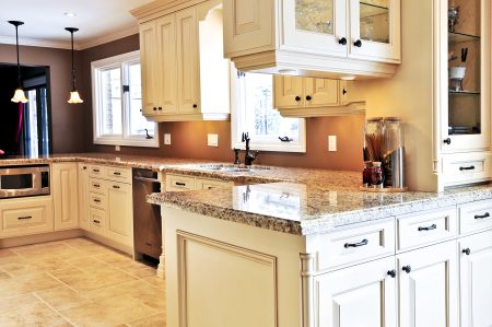 https://stdidwashtrustprod.blob.core.windows.net/washtrust/images/personal/Home-Equity_Kitchen-Redesign.jpg